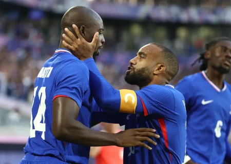 Mateta magic sees France join Egypt, Spain and Morocco in semis