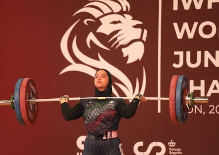 وزنه‌برداری دختران جوانان جهان