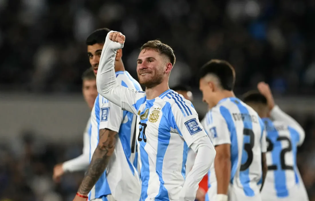 Argentina top Chile as Bolivia beat Venezuela
