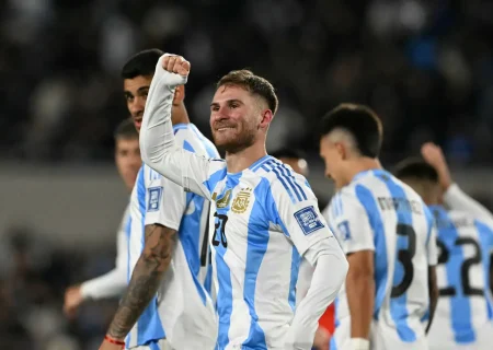 Argentina top Chile as Bolivia beat Venezuela
