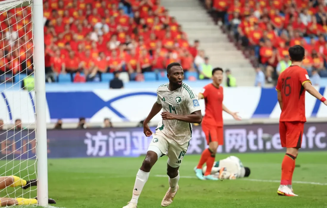 Ten-man Saudi stun China; Indonesia and Korea DPR dig in for draws