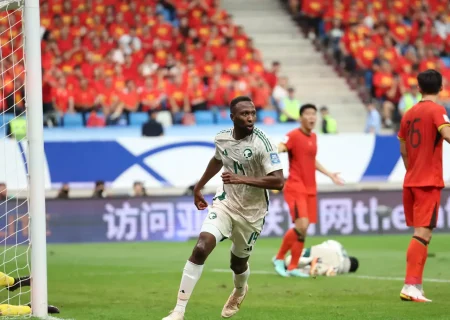 Ten-man Saudi stun China; Indonesia and Korea DPR dig in for draws