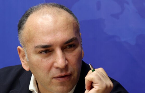 رضوانی: با تامین بودجه رگ گردن می‌گذارم که در ناگویا مدال بگیریم