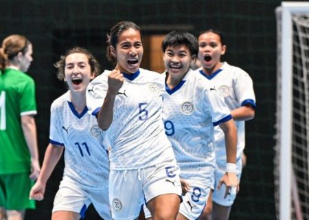 Group C: Turkmenistan 0-2 Philippines; Uzbekistan 5-0 Kuwait