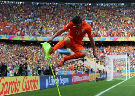Kung-fu Klaas seizes his moment
