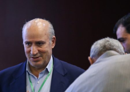 تاج: لیگ برتر ۱۸ تیمی نمی‌شود
