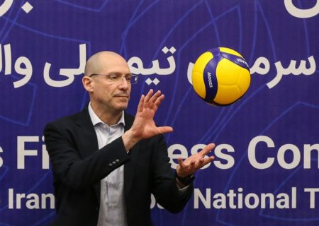 پیاتزا و توتولو، پنجشنبه در تهران