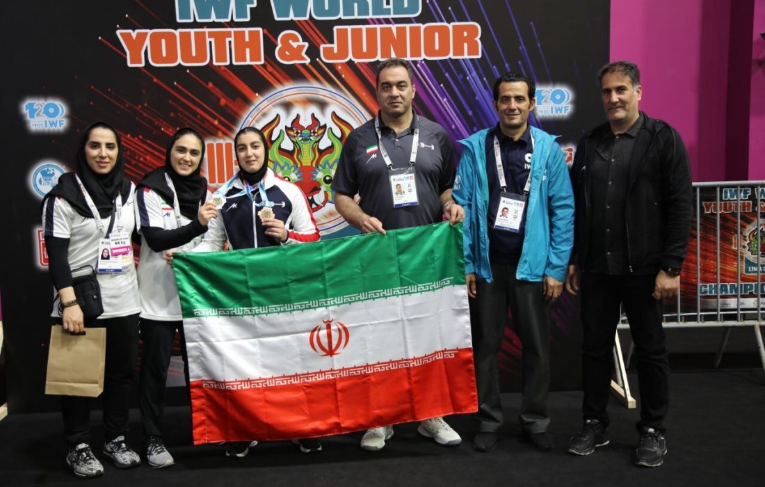 نقره و برنز وزنه‌برداری دختران جهان برای گردن آلما حسینی