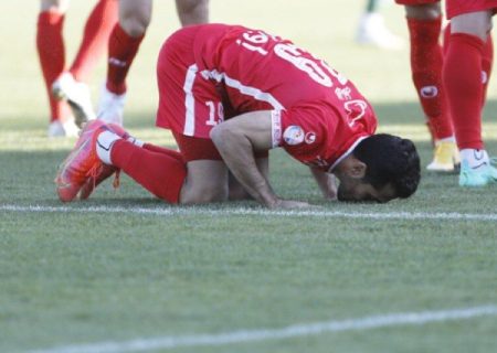 وحید امیری پس از هشت سال از پرسپولیس جدا شد؛ پیام احساسی ستاره سرخ‌ها