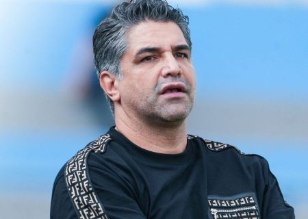 پیروز قربانی: فجرسپاسی مقابل پرسپولیس به دنبال نمایش شایسته است