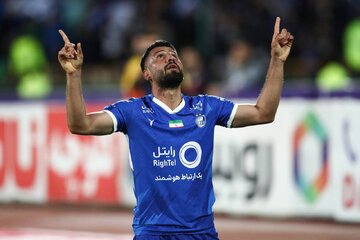 عکس| ایمان سلیمی از استقلال جدا شد