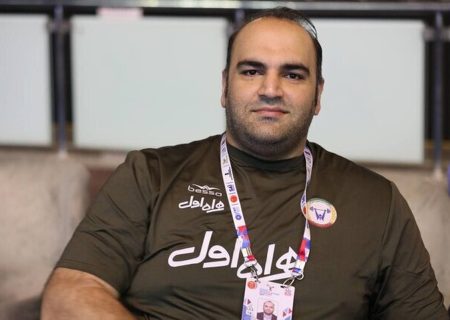 سلیمی: ملی پوشان از دیدن بزرگان وزنه‌برداری روحیه می‌گیرند