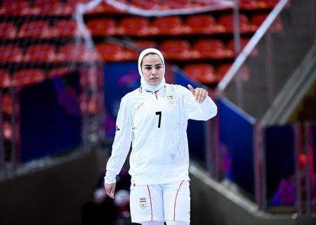 کریمی: خانم گل واقعی دختران ایران هستند و یاد شهیدان میناب را زنده نگه می‌داریم